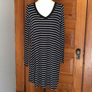 Mittoshop black and white stripe tee swing dress
